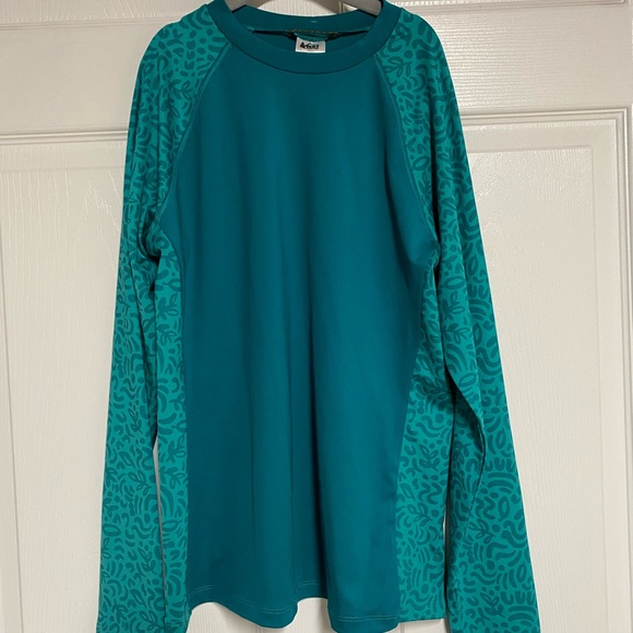 REI Top Size XL 18 - Picture 1 of 6